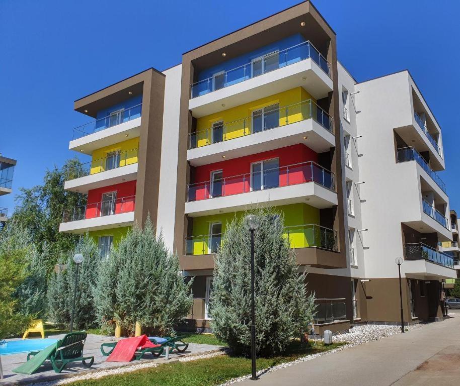 Beside Airport Apartment Otopeni Ngoại thất bức ảnh